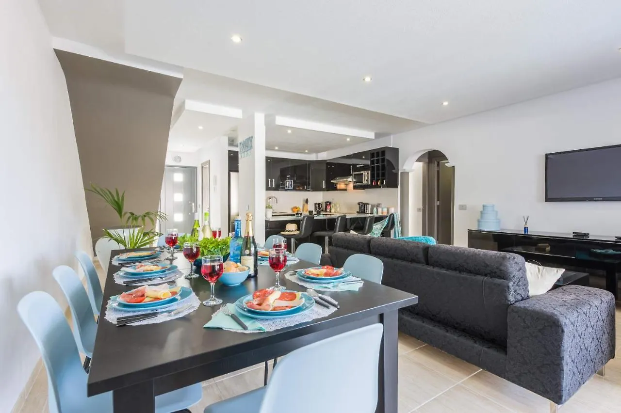 Villa Del Conde By Villa Plus Costa Adeje  Spain